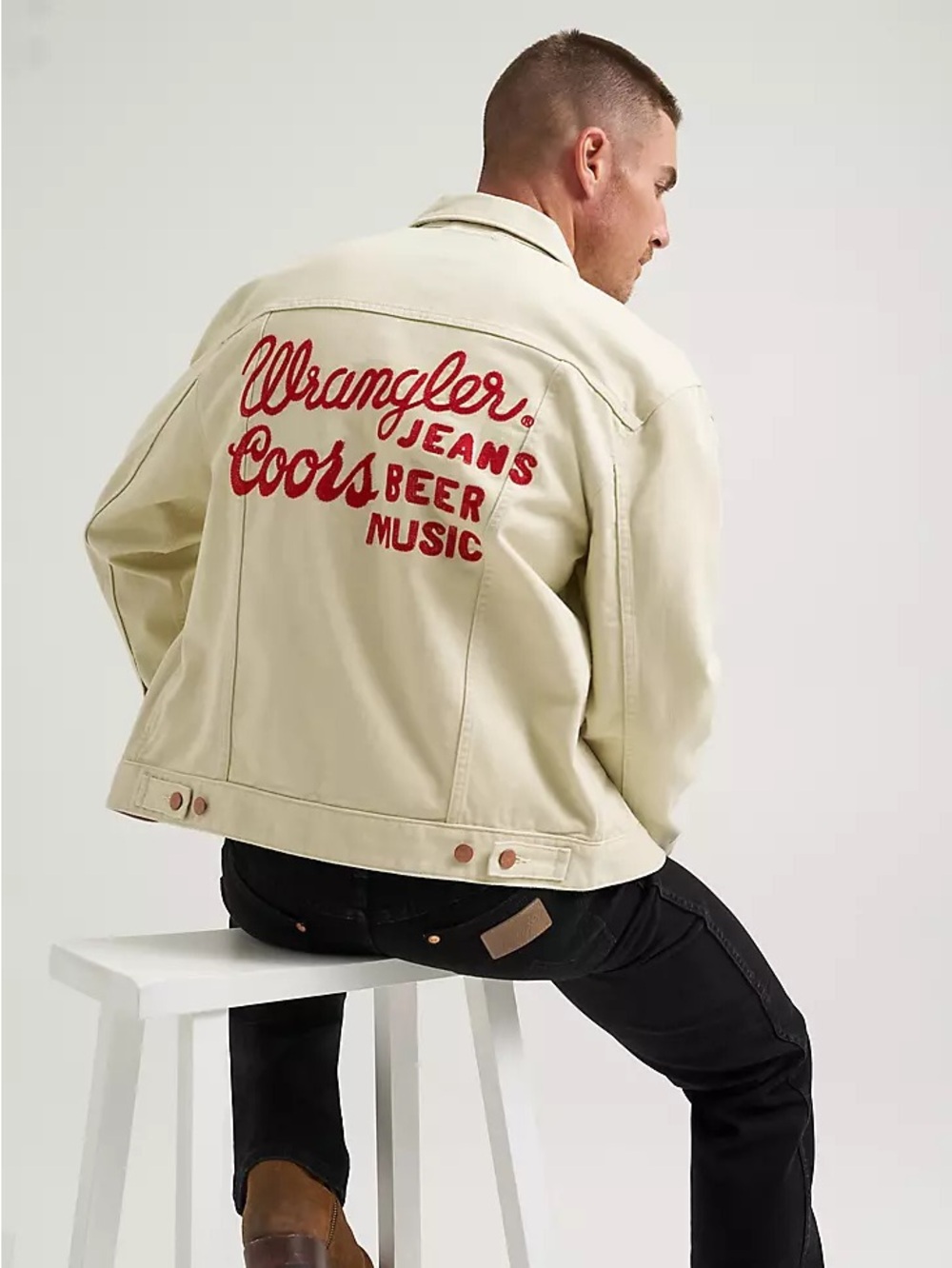 NWT: Wrangler x Coors Embroidery Jacket
